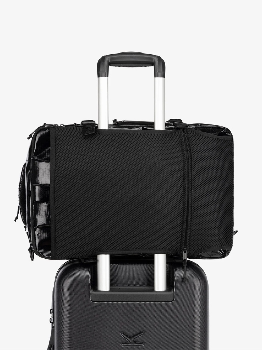 Calpak Terra 26L Laptop Duffel Backpack in Obsidian - Picture 3 of 14